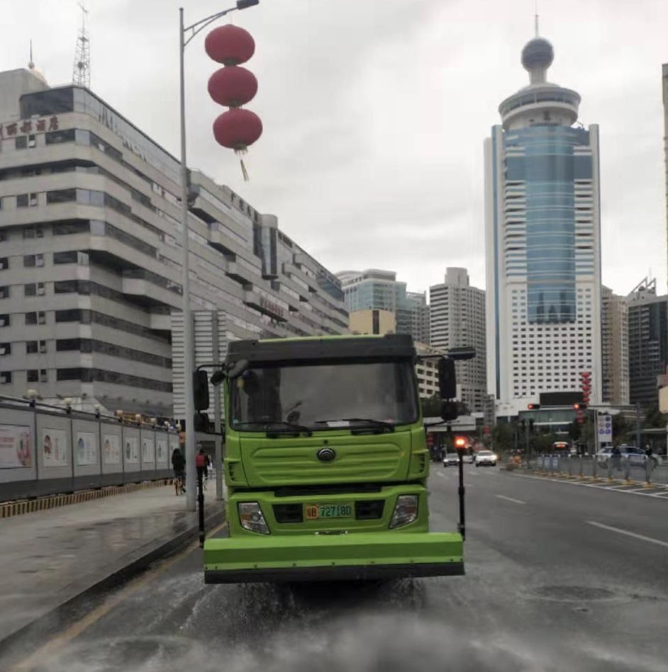 罗湖区南湖项目道路清洁