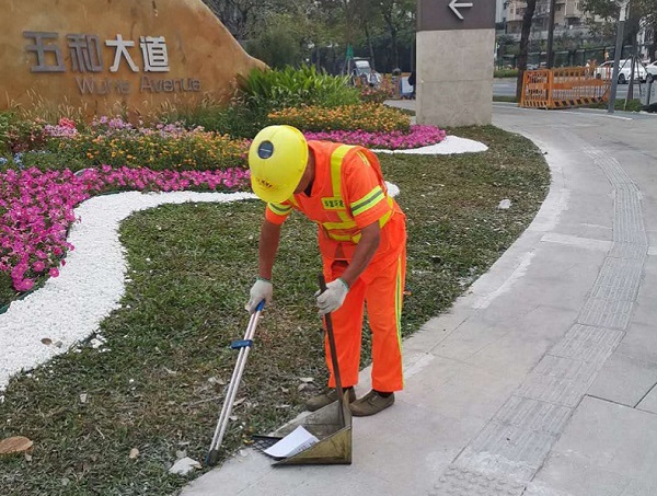 坂田项目道路清洁